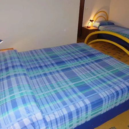 In 38373 Apartment